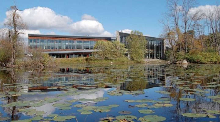 The opening of the Imogene Powers Johnson Center for Birds and Biodiversity in 2003 marked a major new era for the Cornell Lab, providing a home for 12 diverse programs, a staff of nearly 200, a world-class visitor center, laboratories, a research museum, and droves of extraordinary students. Photo by Diane Tessaglia-Hymes.